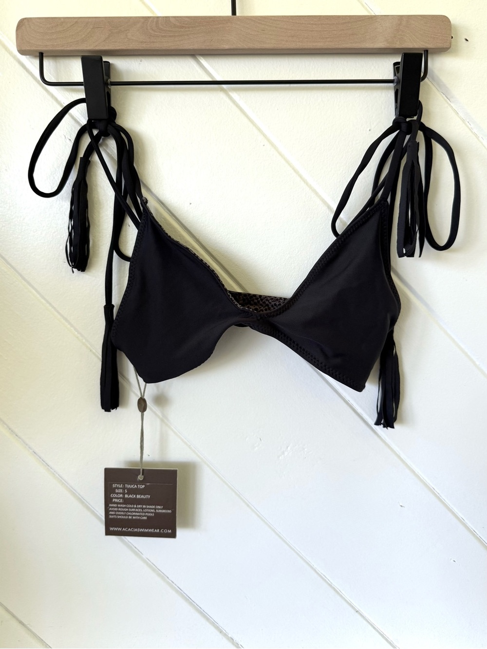 ACACIA Tijuca top in Black Beauty